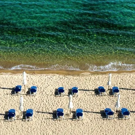 Steleni Seaside Aparthotel 4*