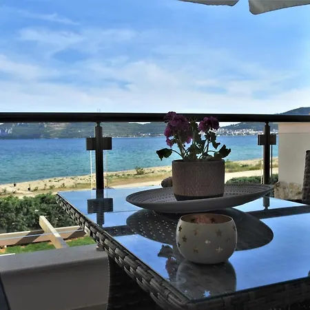 Steleni Seaside Nea Iraklitsa