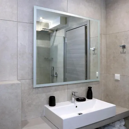 Steleni Seaside Aparthotel Nea Iraklitsa