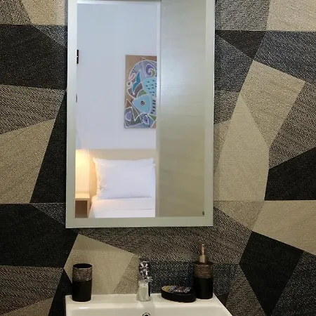 Steleni Seaside Aparthotel 4*