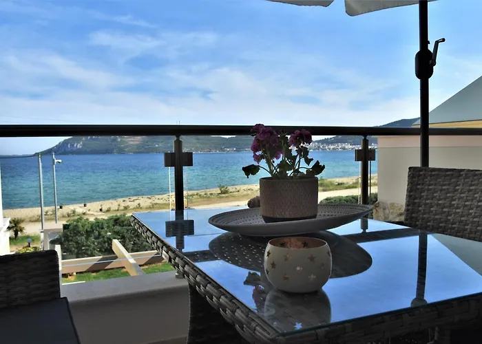 Steleni Seaside Nea Iraklitsa