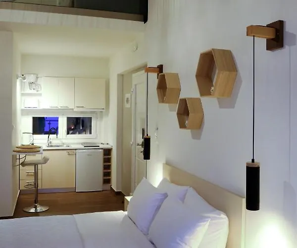 Lägenhetshotell Steleni Seaside 4*