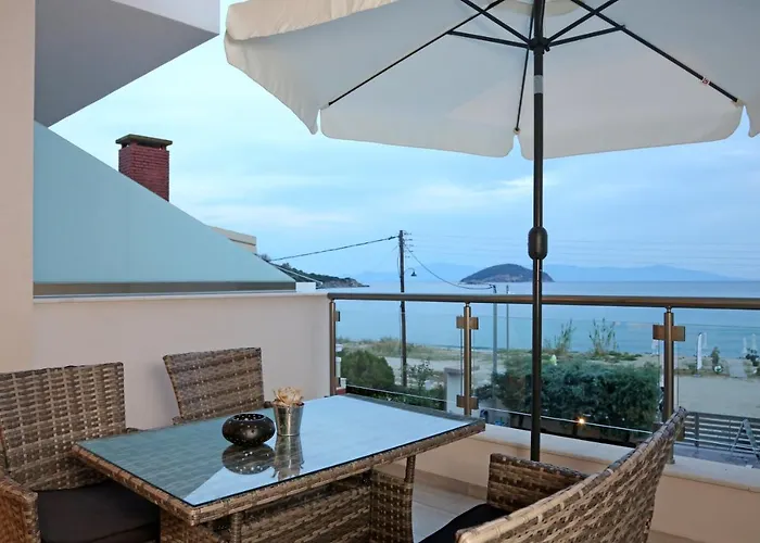 Steleni Seaside
