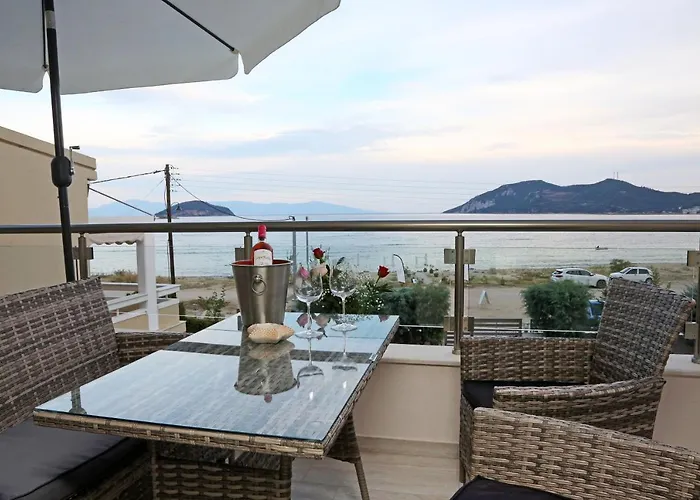 Steleni Seaside Aparthotel Nea Iraklitsa